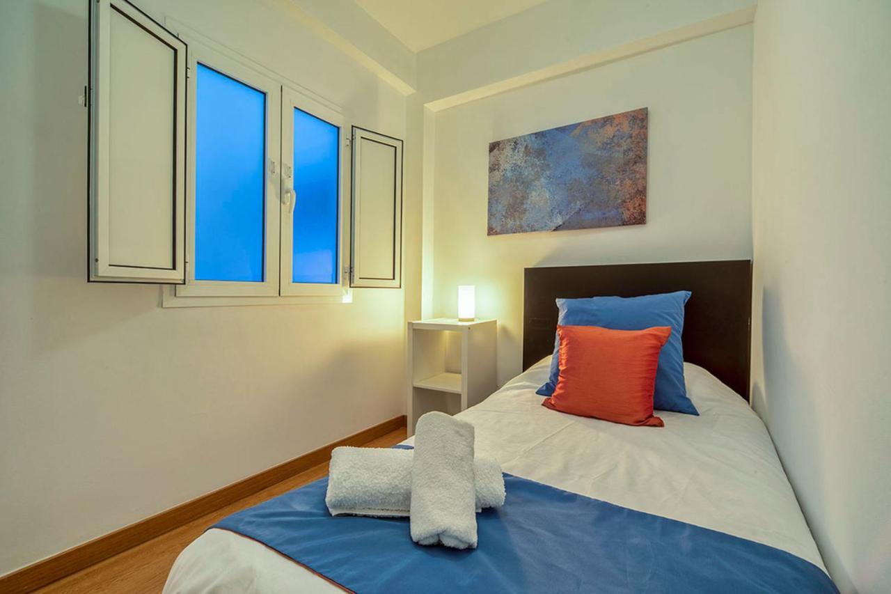 Homefeel Cartuja Sevilla Exteriör bild