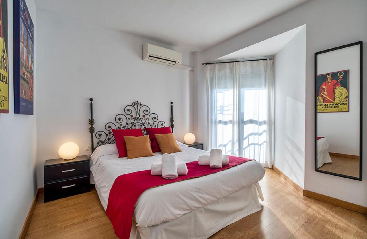 Homefeel Cartuja Sevilla Exteriör bild