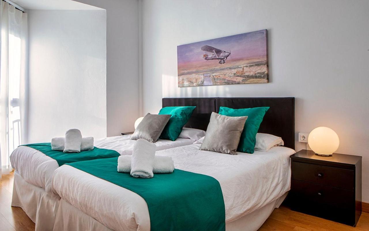 Homefeel Cartuja Sevilla Exteriör bild