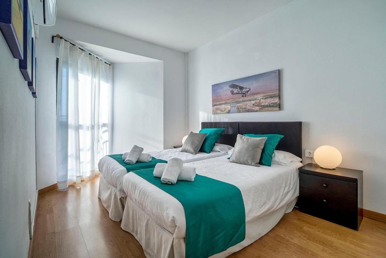 Homefeel Cartuja Sevilla Exteriör bild